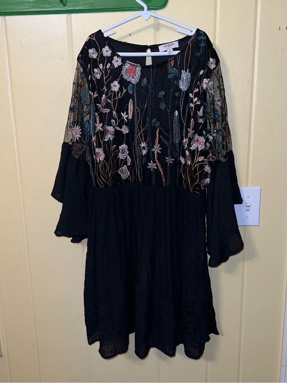 Embroidered Black Babydoll Dress Wide Flutter Sleeve Floral Sheer Fairy Size S - Picture 8 of 11